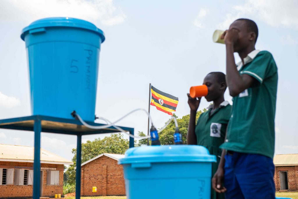 A sawyer filter system