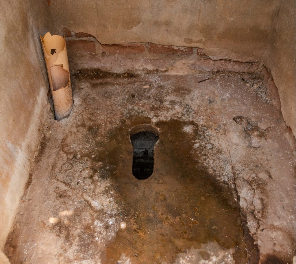 An dilapidated latrine